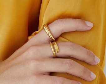 Gold chunky ring, croissant ring, gold rope ring, statement ring, stacking ring, minimal gold ring, chunky ring, twisted ring, dome ring