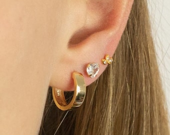 Petites boucles d’oreilles en cerceau, boucles d’oreilles minimalistes, cerceaux en or, cerceaux délicats, cerceaux simples en or, boucles d’oreilles minimalistes, boucles d’oreilles huggie hoop