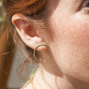 Circle stud earrings, gold hoop studs, circle earrings, minimalist circle earrings, minimal hoop studs, dainty gold earrings, circle studs