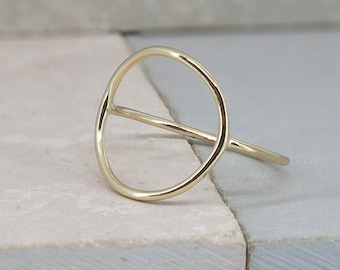 Open circle ring, simple O ring, karma ring, oval ring, dainty thin gold ring, delicate round ring, big circle ring, minimal geometric ring