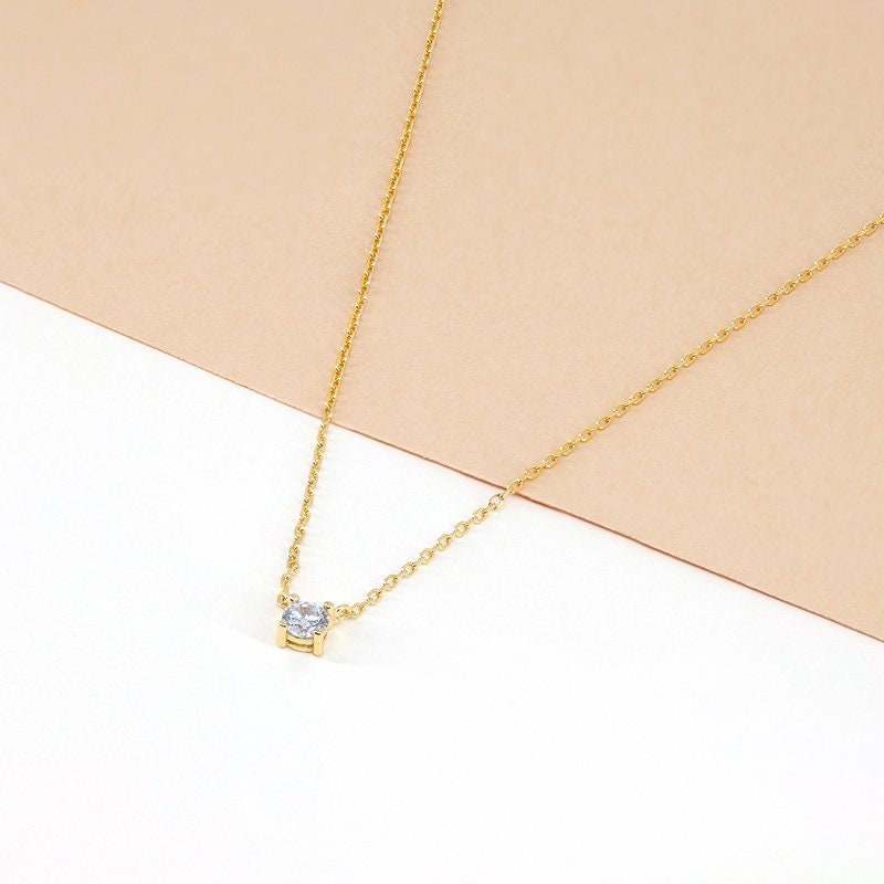 Dainty Solitaire Necklace Small Diamond 
