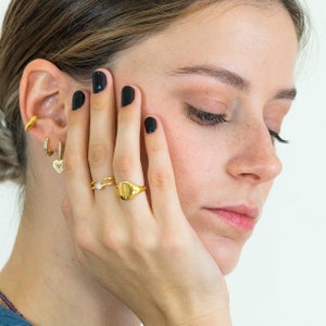 Signet Ring, engraved signet ring, statement ring, vintage ring, engraved flower ring, gold signet ring, simple ring, engraved ring image 7