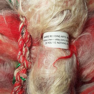 Wonderland Art Batt / 23. Why You&#39;re Nothing But A Pack Of Cards / Red / Cream / Scarlet / Crimson / 50g / Merino / Spinning / Felting