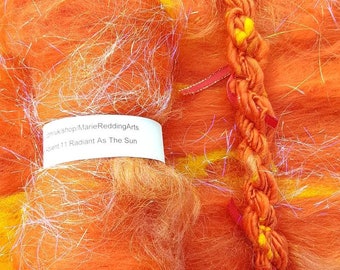 Handcarded Orange Batt / 11 Radiant As The Sun / Red / Gold / Vibrant / Sunshine / Tangerine / Yellow / 50g / Spinning Fibre / Felting Fiber