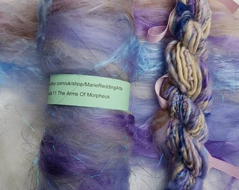 Dracula Lilac Art Batt / 11 The Arms Of Morpheus / Purple / Cream / Pale Blue / Sky / Ocean / Water / 50g / Spinning Fibre / Felting Fiber