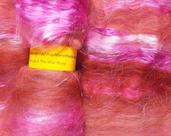 Dracula Raspberry Art Batt / 8 The Wild Rose / Pink / Fuchsia / Floral / Sunset / Sunrise / Dragon / Fire / 50g / Spinning Fibre / Felting