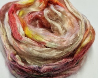 Rosa Regenbogen Maulbeerseide Tops / A1 Maulbeerseide Kammzug / 10g /Rose / Seidenziegel / Filzen / Spinnseide / Weben / Handgefärbte Seide