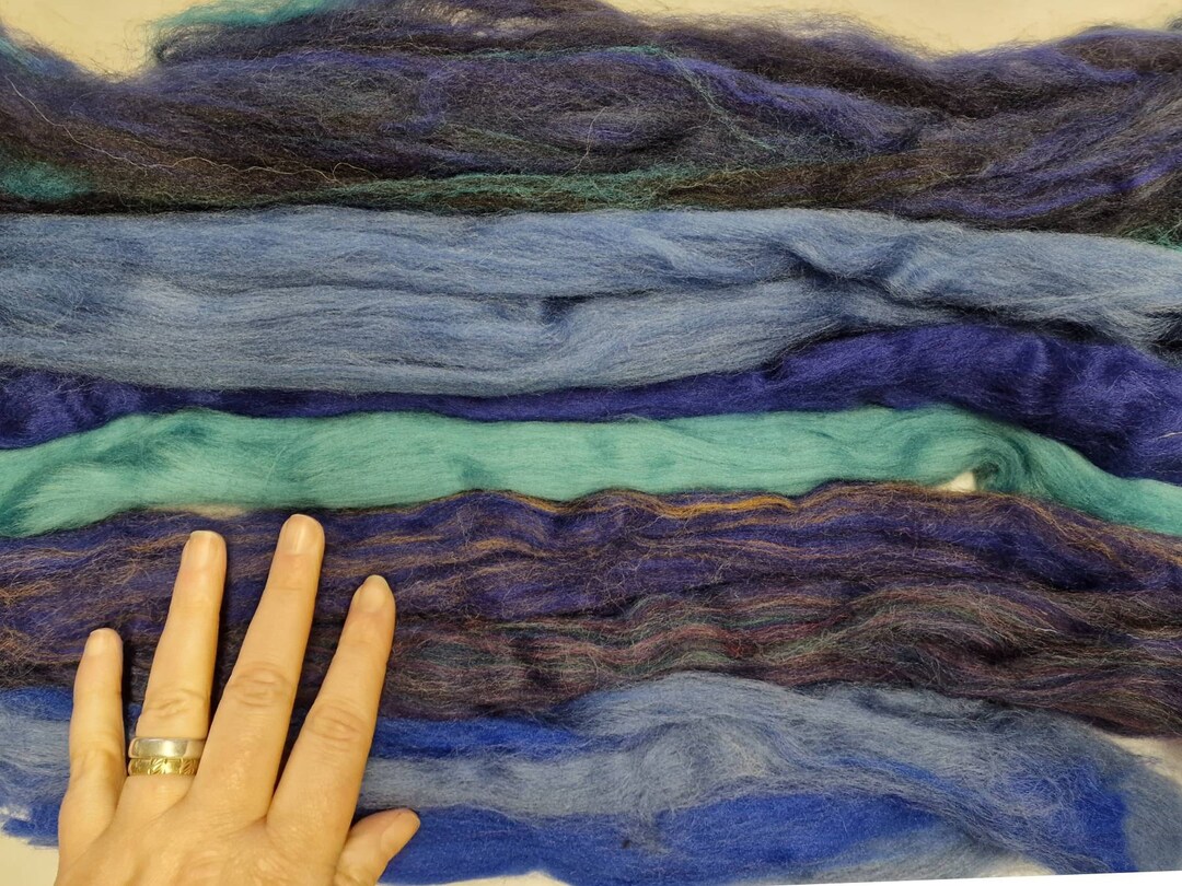 120g Waste Wool / Merino Corriedale Roving / Blues / Felting / Gift ...