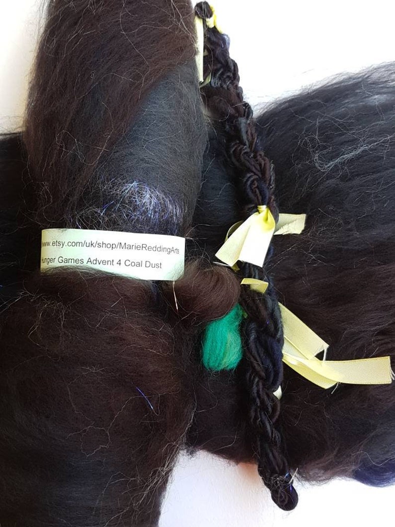 Handspun Black Art Yarn 4 Coal Dust Silver Gothic Midnight Soot Night Sky Jet Ebony 110g Luxury Knitting Crochet
