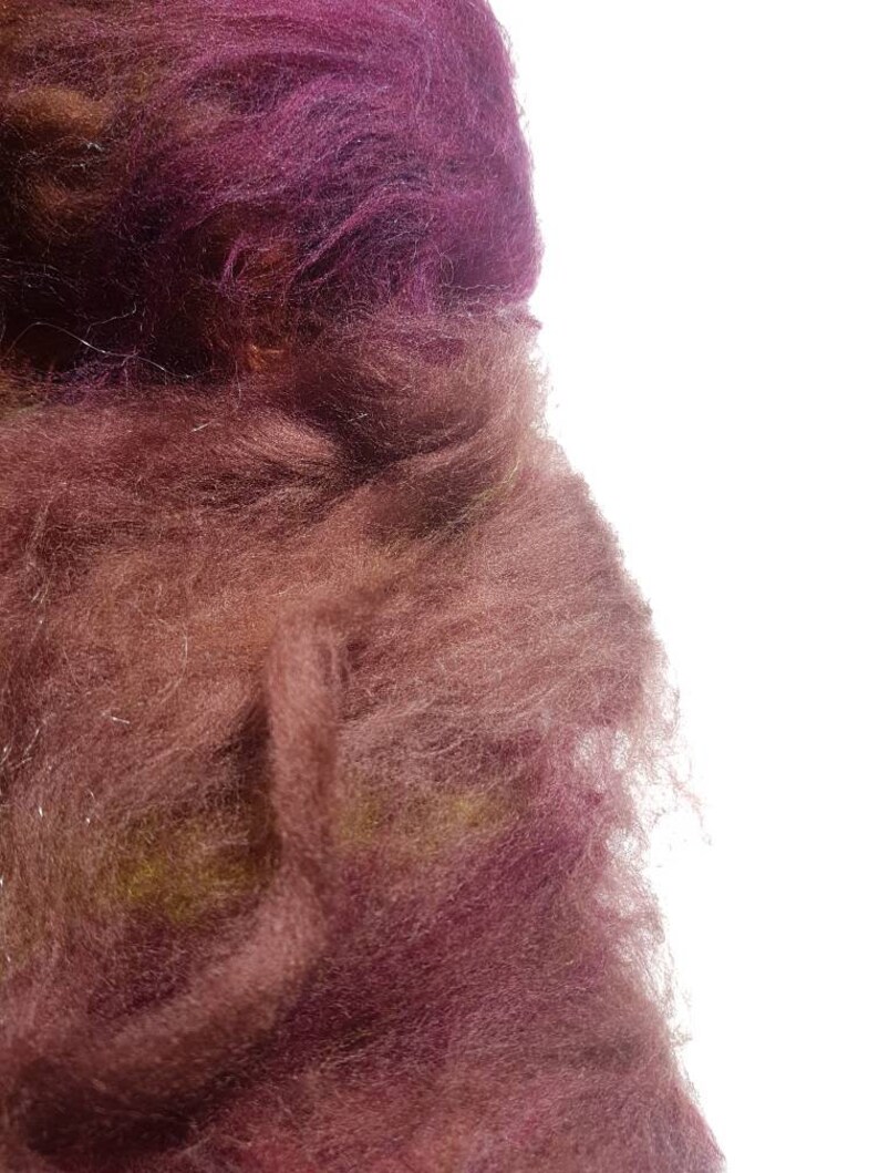 Dracula 'Jonathan Harker' Art Batt: Maroon, Green, and Auburn Spinning Fibre (50g) image 8