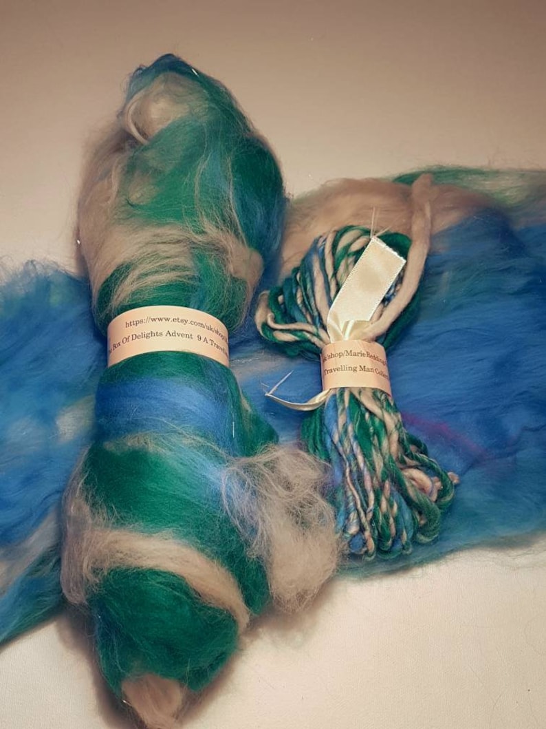 Handcarded Batt Box Of Delights 9 A Travelling Man Blue Green White Cobalt Turquoise 50g Spinning Fibre Felting Fiber