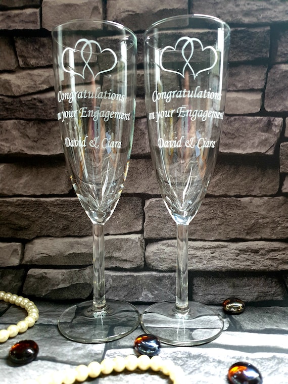 Engraved Pair of Champagne Flutes for Wedding & Anniversary | Custom Image | Gift