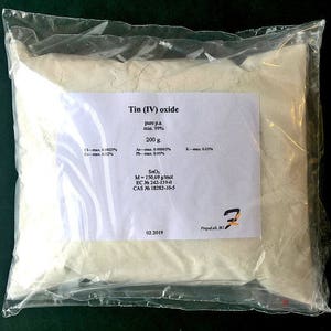 Tin (IV) Oxide (Stannic dioxide) - 99% pure. p.a white powder