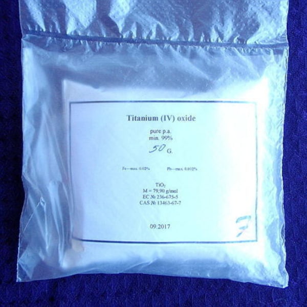 Oxyde de titane (IV) (dioxyde de titane) - 99% pur p.a poudre blanche
