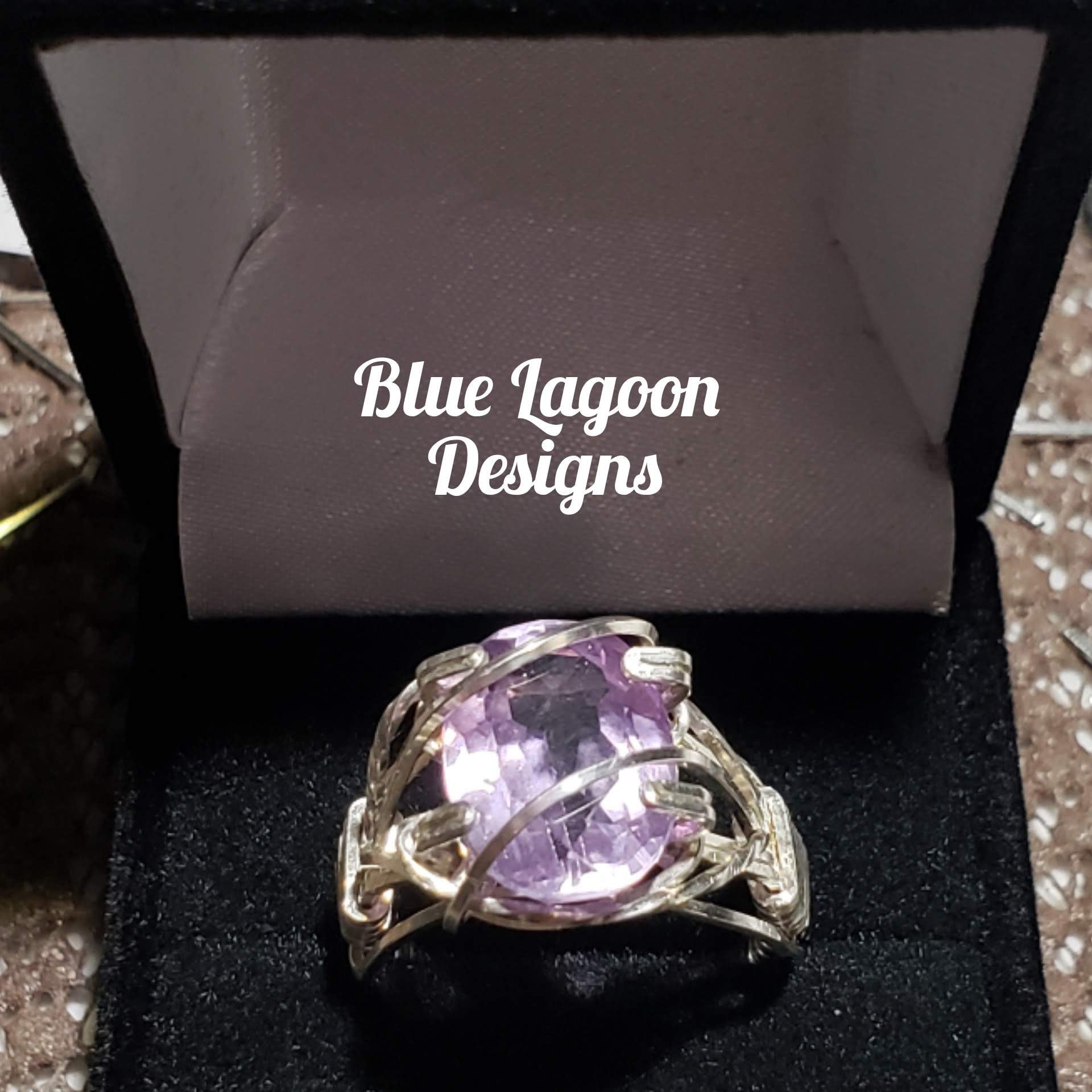 Ring with Lavender /& Lilac Swarovski Crystal in Sterling Silver