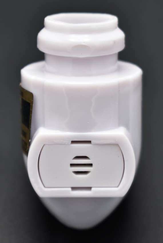 Light-Activated Sensor Night Light Base Sockets