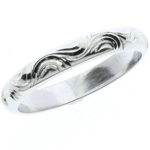 Hand Engraved White Gold Wedding Band - Size 10
