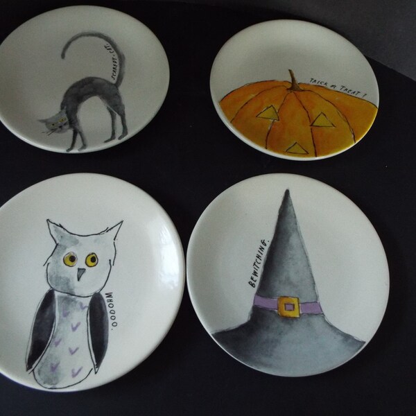 lote de 4 PLATOS DE HALLOWEEN búho calabaza gato gato sombrero de bruja tamaño 6 "vajilla de Halloween plato de bocadillos M studios