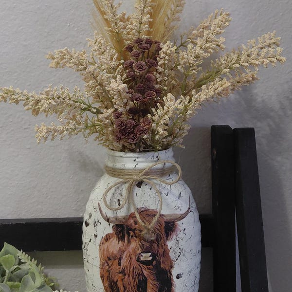 Modpodged Highland Cow Jar Vase, Farmhouse Decor, Floral Arrangement