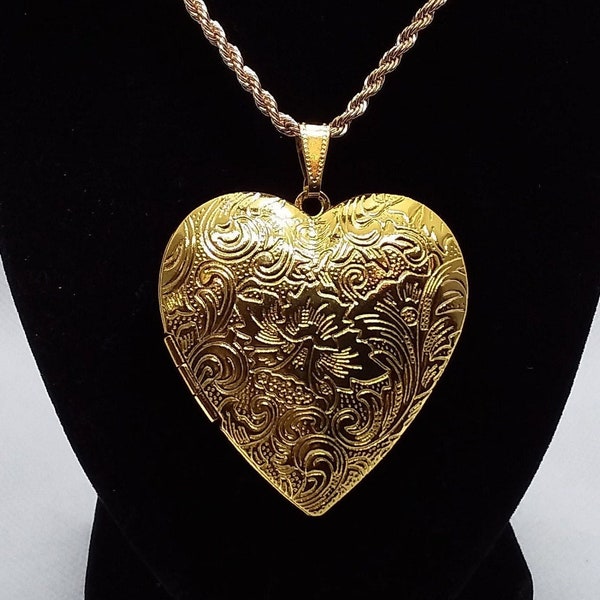Locket Gold Plated HUGE Heart Shaped Photo Locket Pendant Necklace * Keepsake Jewelry * Heart Locket * Mothers Day  Gift * Big Gold Locket