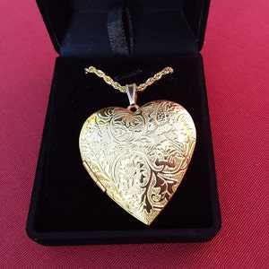 Locket Gold Plated HUGE Heart Photo Locket Pendant on a Rope Chain * Keepsake Jewelry * Gold Brass Heart Locket * Gift for Mom * Mothers Day