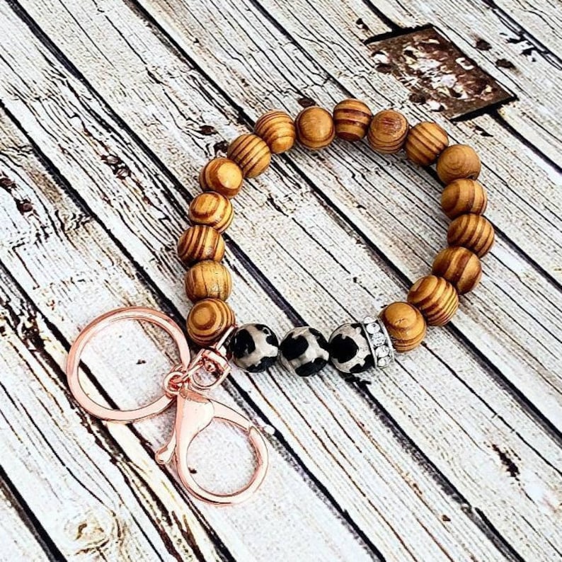 Beaded Bracelet Wood Bead Keychain Teacher Gift Leopard Keychain Keychain Gift Cheetah Keychain Keychain Bracelet Beaded Keychain