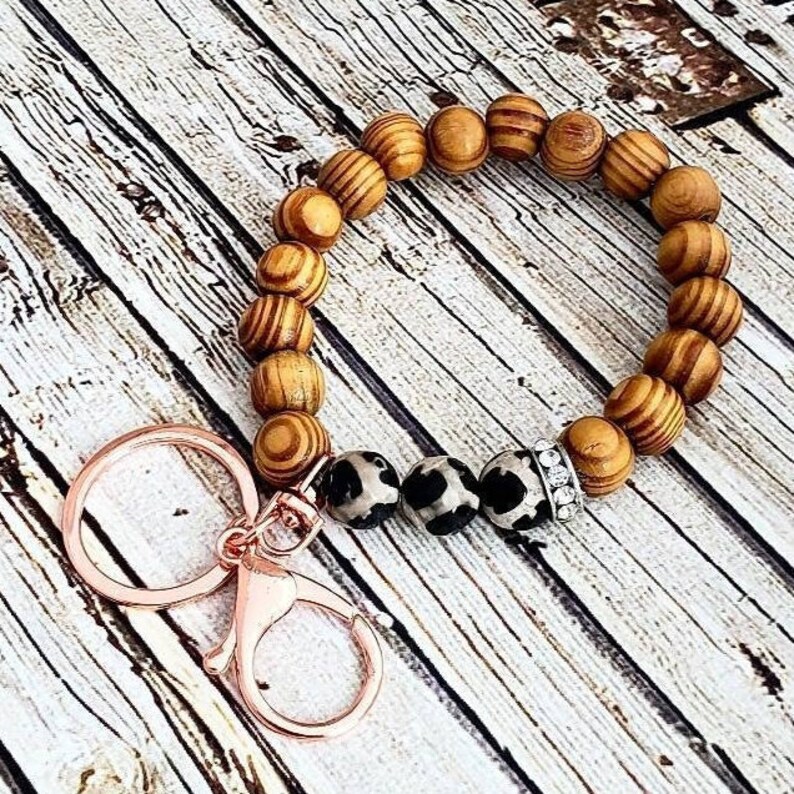 Beaded Bracelet Wood Bead Keychain Teacher Gift Leopard Keychain Keychain Gift Cheetah Keychain Keychain Bracelet Beaded Keychain