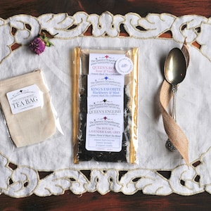 Single Tea Samples Kit | Organic Handcrafted Loose Leaf Tea | 4 tea pack with Honey Stix, Reusable Tea Bag | Best Tea Gift | Teacher Present
