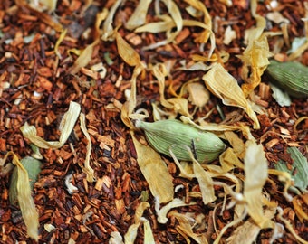 Royal's Chai-thee | Rooibos en kardemom | Biologische ambachtelijke handgemaakte rode theemelange | Premium kwaliteit losse thee | Cafeïnevrij