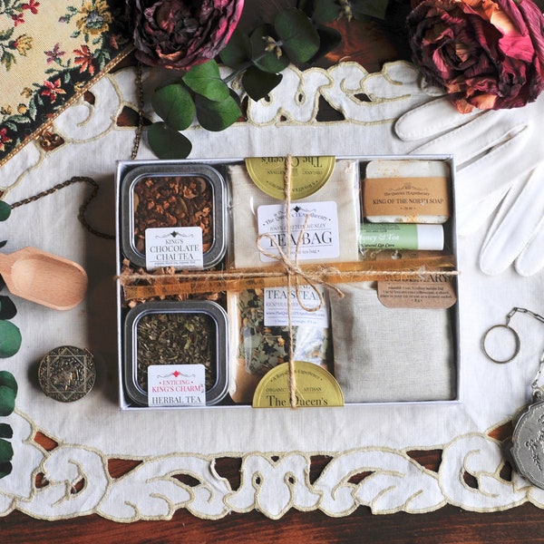 King's Collection | Tea & Bath Gift Box | Organic Tea, Soap, Lip Balm, Herbal Steam, Tea Bag and Honey | Sampler Gift Set | Tea Lover Gift