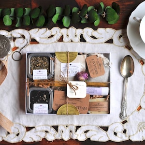 Lavender Collection | Tea & Bath Gift Box |Organic Tea, Soap, Lip Balm, Herbal Steam, Tea Bag and Honey | Sampler Gift Set | Tea Lover Gift