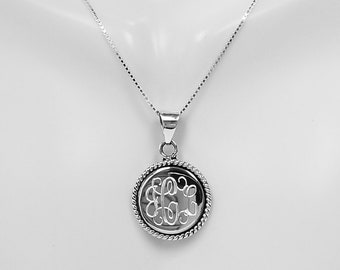Sterling Silver Round Rope Edged Monogram Pendant, Personalized Pendant