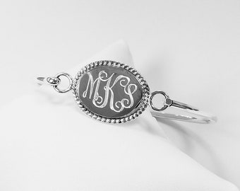 Pulsera de plata de ley con monograma ovalado - Pulsera con borde de cuerda