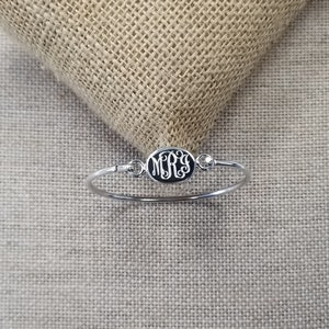 Silver Baby(Newborn to 2 Years) Oval Monogram Bracelet