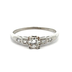 Vintage 0.35ctw Diamond Engagement Ring in Platinum