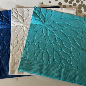 Floral Napkins ~ Embossed Napkin ~ Flowers ~ Garden Party ~ Garden Club ~ Luncheon ~ Beverage ~ Cocktail