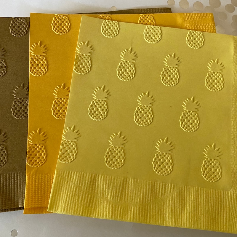 Pineapple Party Green and Yellow Napkins main image 1