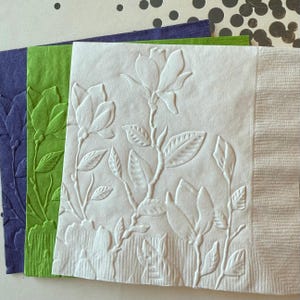 Floral Napkin ~ Embossed Napkin ~ Wedding ~ Bridal ~ Flowers ~ Garden Party ~ Picnic ~ Garden Club ~ Beverage ~ Cocktail