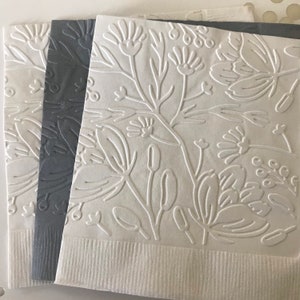 Floral Napkin ~ Embossed Napkin ~ Wedding ~ Bridal ~ Flowers ~ Garden Party ~ Picnic ~ Garden Club ~ Beverage ~ Cocktail