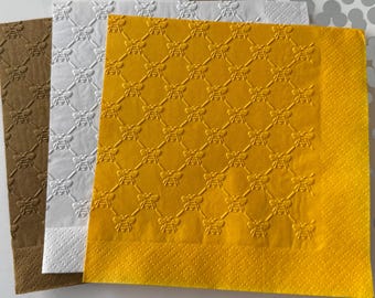 Bee Napkins ~ Embossed Napkin ~ Winnie the Pooh ~ Bumblebee ~ Bees ~ Honey ~ Beverage ~ Cocktail ~ Luncheon