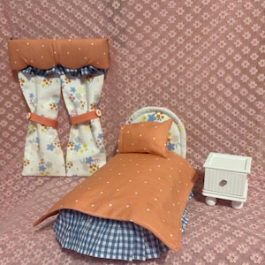 Doll House Twin bed with bedding and Night Stand set. 1:12 scale