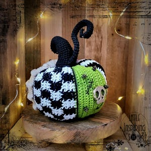 Patchwork pumpkin crochet pattern pdf digital file - intermediate level image 5