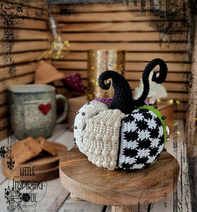 Patchwork pumpkin crochet pattern pdf digital file - intermediate level image 4
