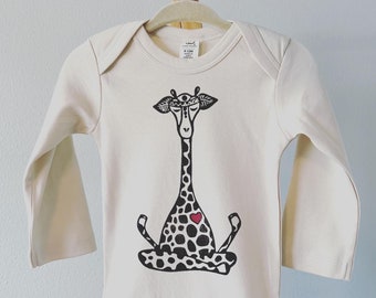 Giraffe bodysuit, Organic Cotton, Boho baby gift, Yoga Giraffe, Long Sleeve onepiece, Hippie Baby, Gender neutral, Gift for baby, Yoga baby