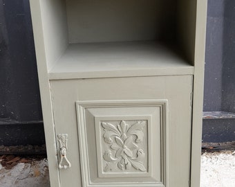 Victorian Bedside Cabinet