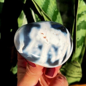 Orca Agate crystal palm stone - for communication and inner truth - throat chakra crystal - blue crystal - healing crystal
