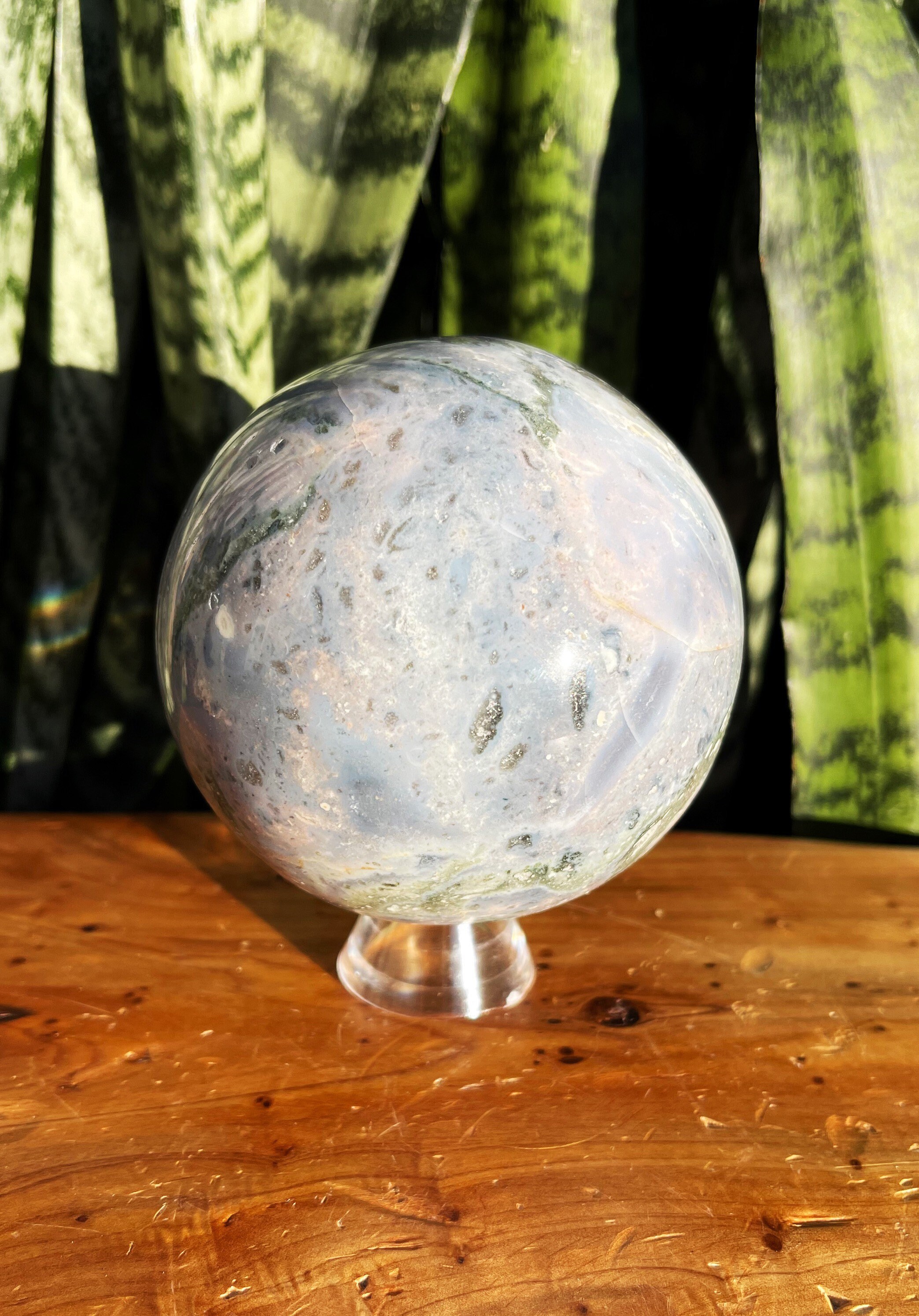 オーシャンジャスパー スフィア スタンド付き - 精神を高め、喜びを