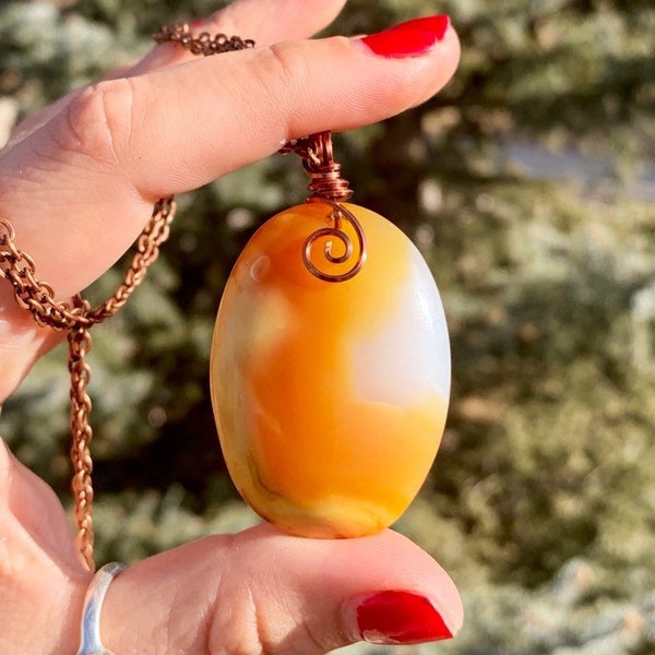 Carnelian Necklace for Increasing Creativity and Passion - Sacral Chakra