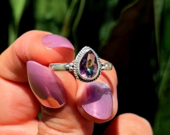 Alexandrite ring (size 8.75-9) - in sterling silver - for positive change & self transformation - rare crystal - Alexandrite crystal
