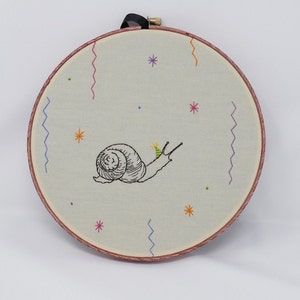 Party Vulture Embroidered Hoop Art